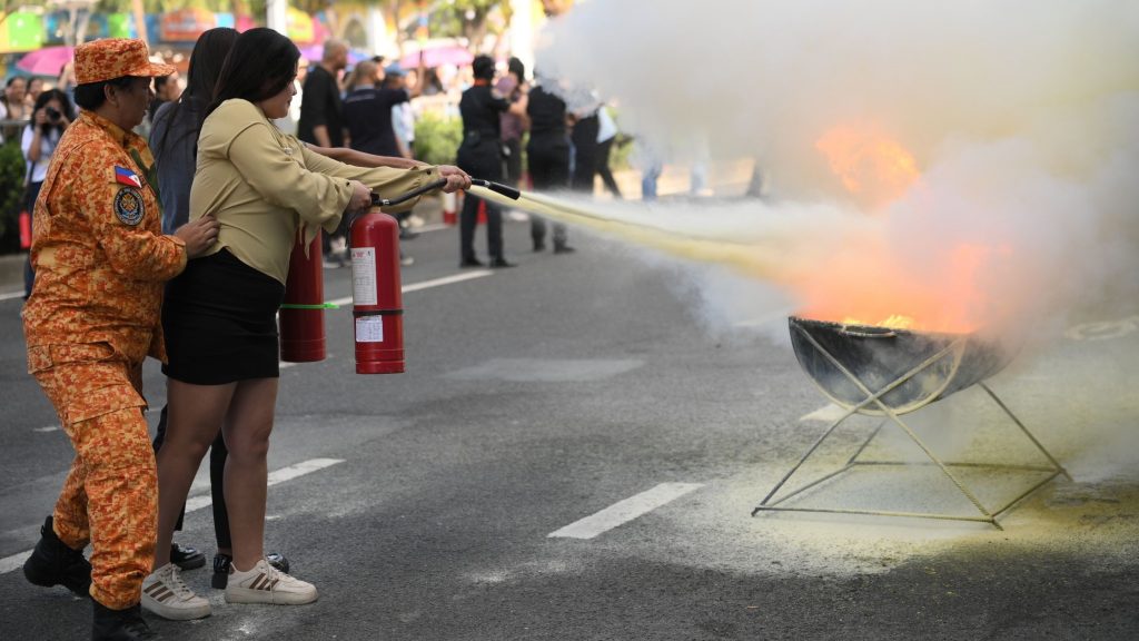 Women in fire campaign! Female-firefighters