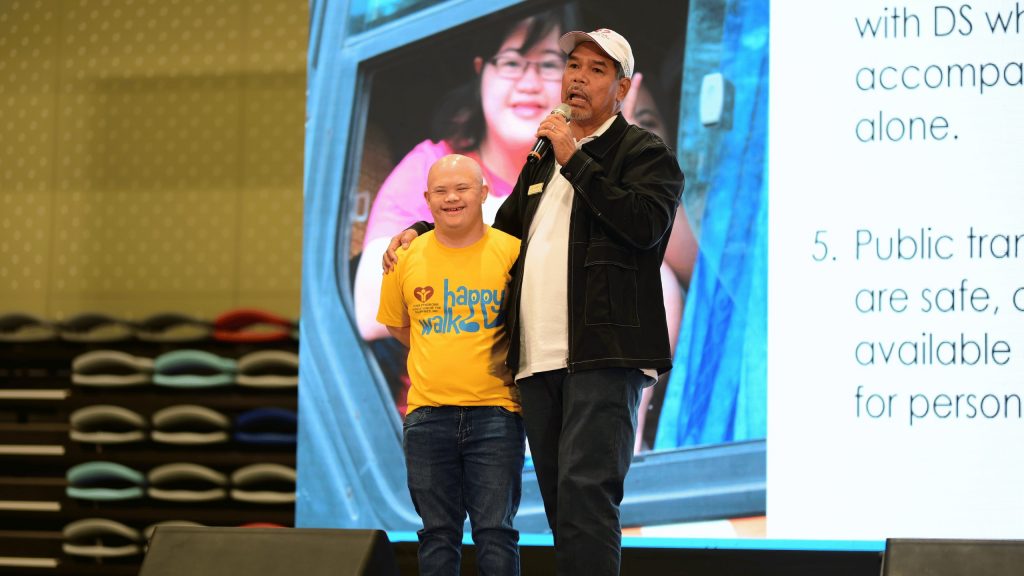 Happy Talk 2025 - Mr. Luis Harder, President of DSAPI, gives an insightful discussion on disability awareness, equipping participants with the knowledge to create change.